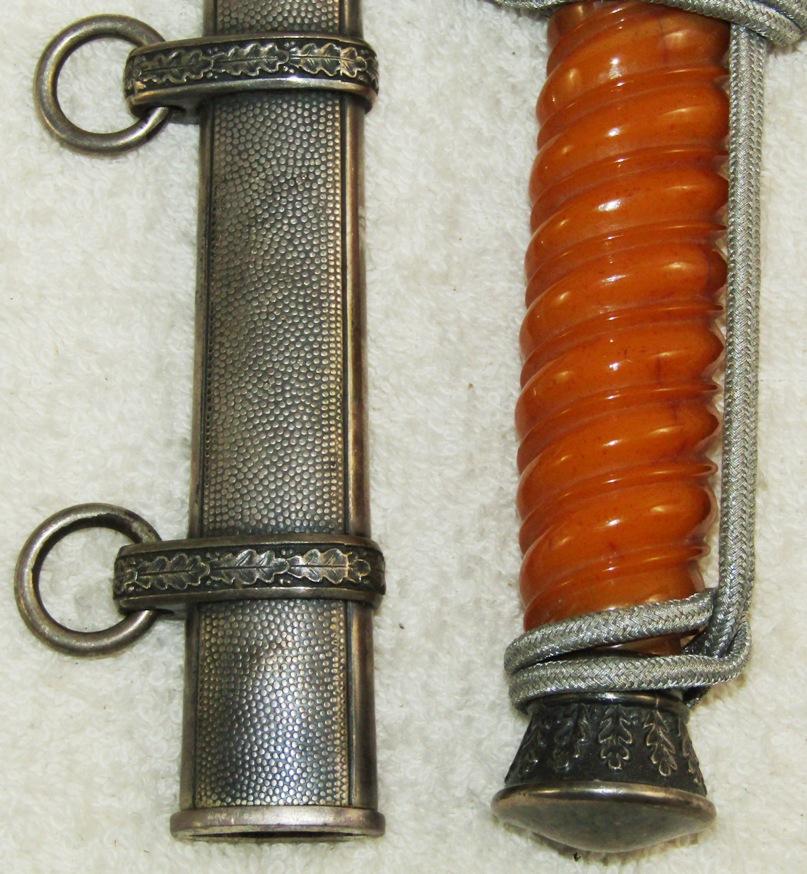 Wehrmacht Officer's Dagger With Scabbard/Portapee-Rare "Glass" Grip-Eickhorn