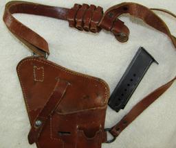 WW2 Period  German Officer/Pilot's Leather Holster Rig For P38 Pistol-With Clip