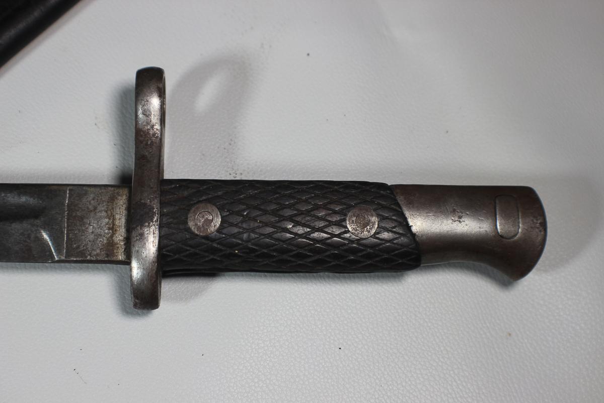 WW1 M1893 Spanish Artillery Bayonet. With Scabbard.