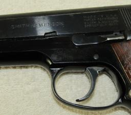 Smith & Wesson Model 39-2 Semi Auto 9mm Pistol