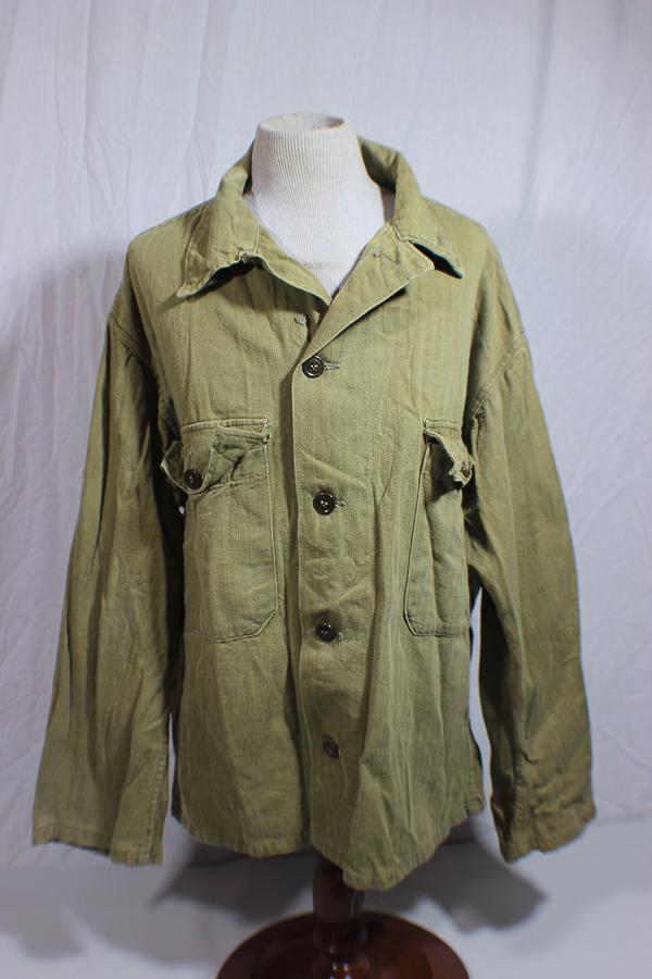 US Late WW2 HBT Herringbone Twill Combat Utility Jacket.