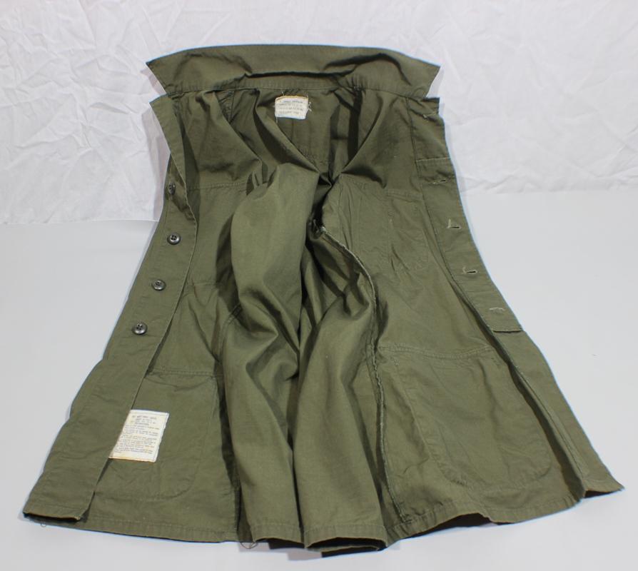 US Vietnam Poplin Rips Stop Jungle Jacket. Size Extra Small Regular.  1971 Dated.