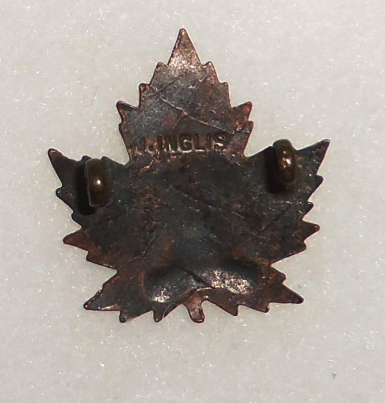 WW1 38th Ottawa Overseas Battalion Cap Badge/Canada Corps Shoulder Title