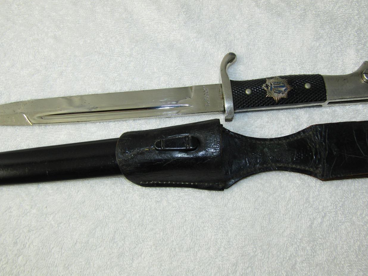 Short Model NCO Dress Bayonet With RLB Grip Insignia