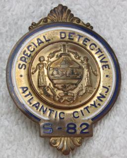 Ca. 1940-50's "ATLANTIC CITY, NJ SPECIAL DETECTIVE" Numbered Badge (S-82)