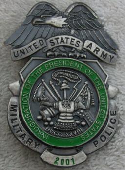 Scarce 2001 GW BUSH Presidential Inauguration "U.S. ARMY MILITARY POLICE" Badge