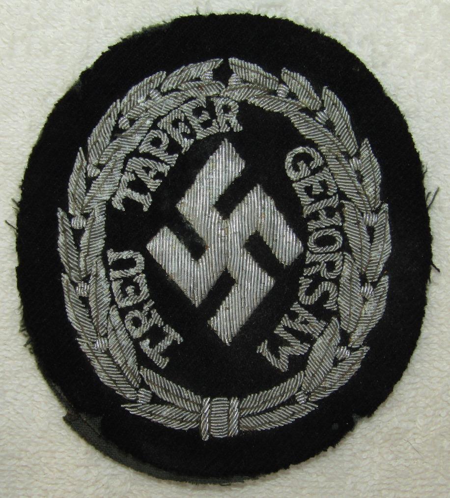 Schuma Führer SD/Sicherheitspolizei Bullion Sleeve Patch