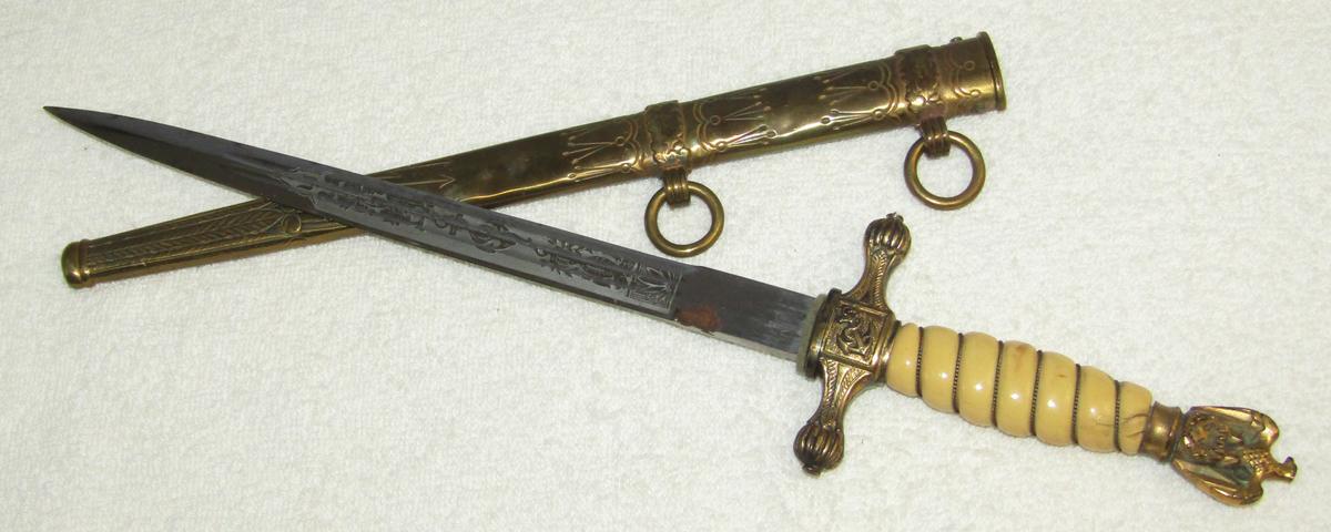 Kreigsmarine Officer's Dagger With "Lightning Bolt" Scabbard-Engraved Blade-Eickhorn