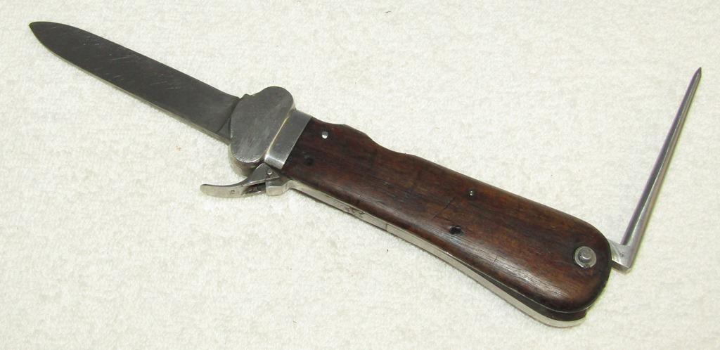 1st Model Luftwaffe Fallschirmjager Gravity Knife Without Lanyard Loop