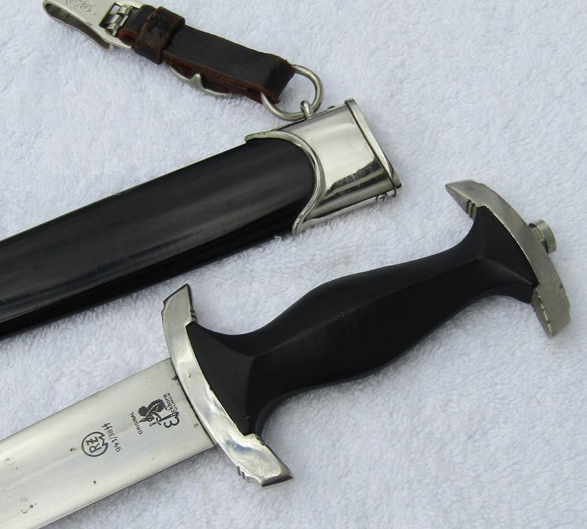 EXCEPTIONAL Transitional SS Dagger With Scabbard/Belt Hanger- Double Maker-"EICKHORN-RZM 941/38 SS"