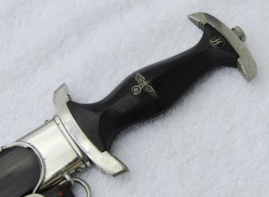 EXCEPTIONAL Transitional SS Dagger With Scabbard/Belt Hanger- Double Maker-"EICKHORN-RZM 941/38 SS"