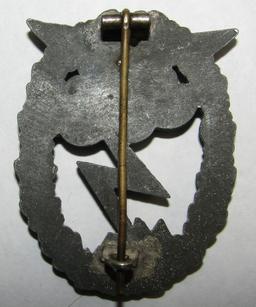 Luftwaffe Ground Assault Badge (GAB) Issue Badge- "J.E. HAMMER & SOHNE"