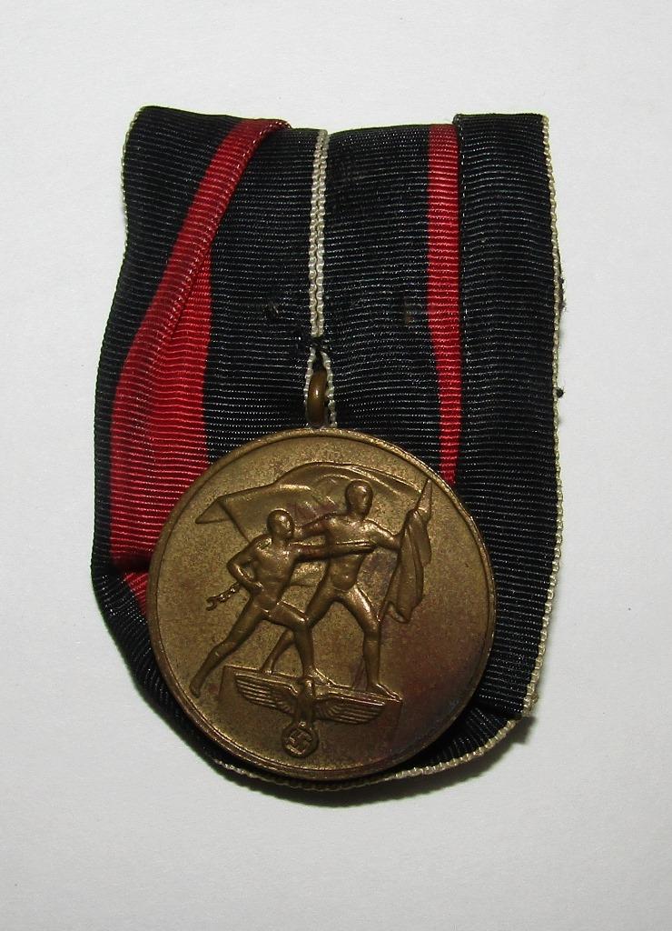 Luftwaffe Soldier Parade Mount Czech Annex Medal With Award Document/Prague Bar "L/12"