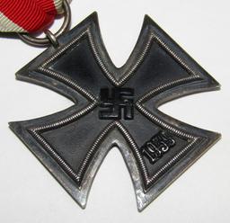 2pcs-WW2 Iron Cross 2nd Class And Eastern Front Medal With Tunic Button Hole Ribbon