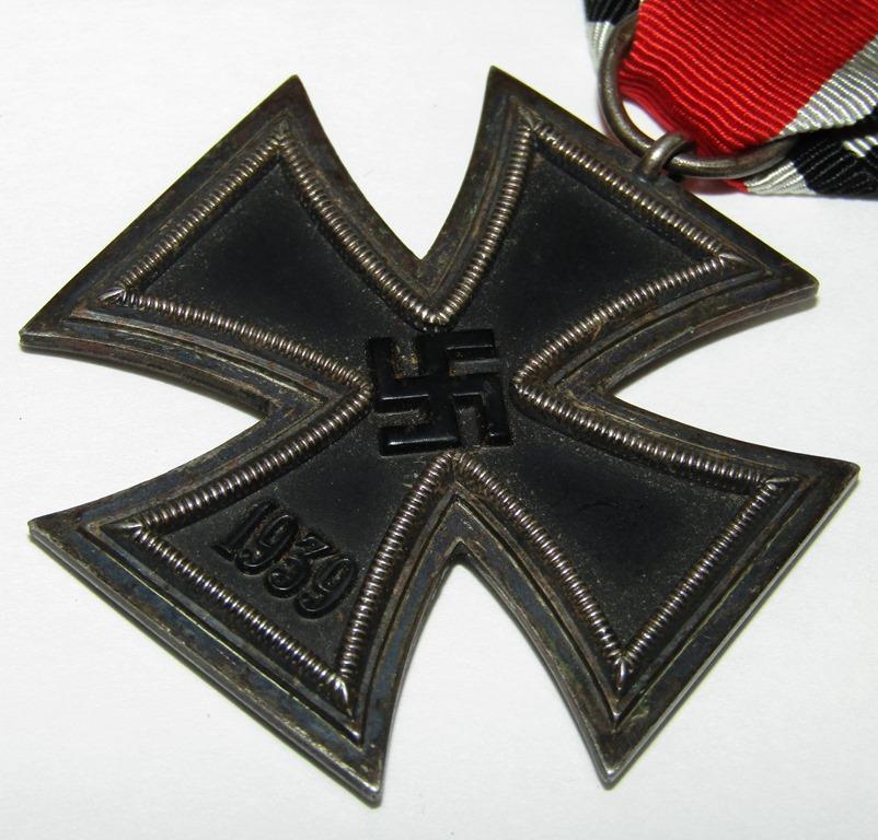 WW2 Iron Cross 2nd Class With Ribbon-"86 or 98" Maker