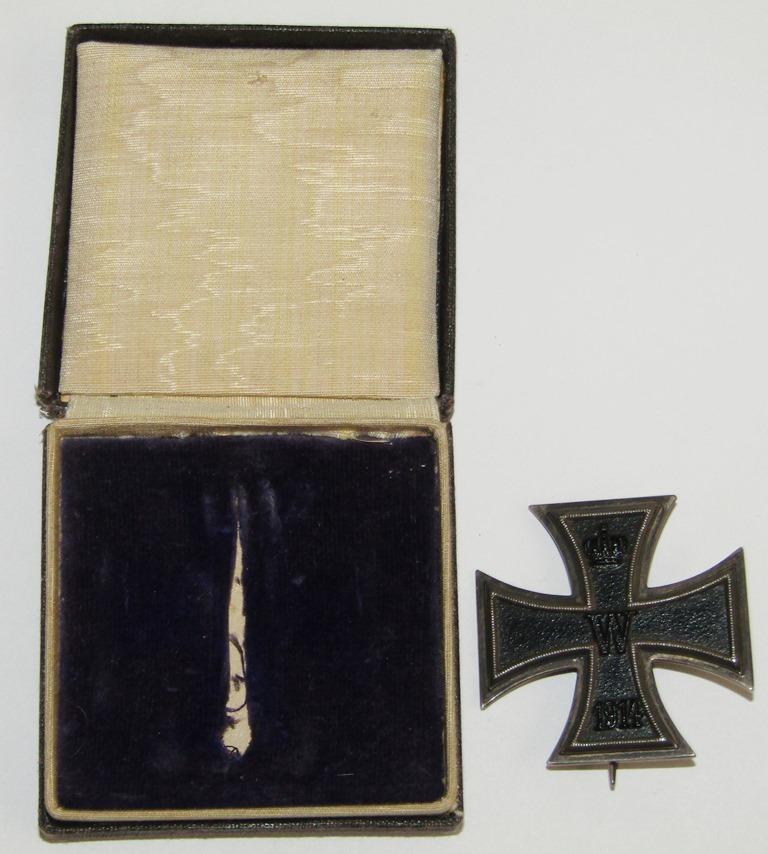 WW1 Iron Cross 1st Class W/Issue case-"S-W" Maker Stamped For "Sy Wagner, Berlin"