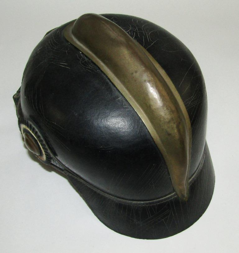 WW1 Imperial German leather Fire Fighter Brigade Helmet W/Brass Comb/Front Plate