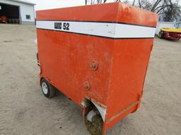 Wic Model 52 Hydrostatic Gas Powered Feed Cart