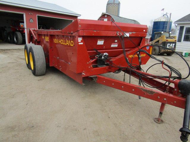 New Holland Model 195 Tandem Axle Manure Spreader