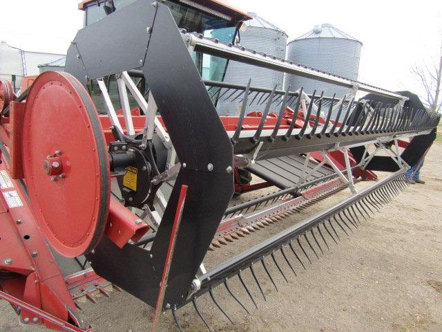 CIH Model 8830 Hydrostatic Self Propelled Windrower