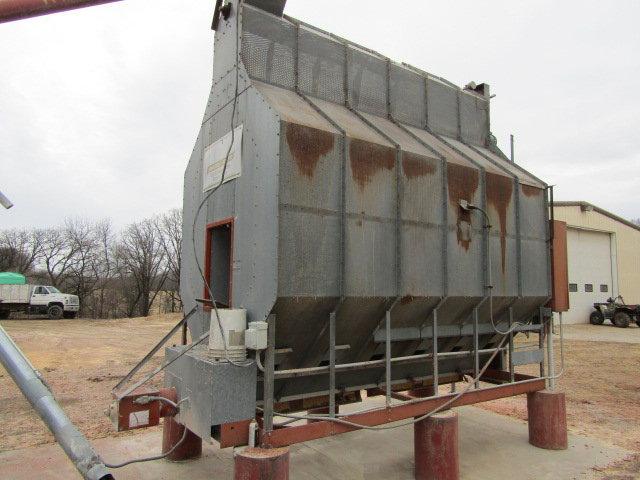 Super B Energy Miser Model 5D250 VO Continuous Flow Grain Dryer, Single Pha