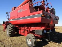 1996 CIH Model 1640 Axial Flow Combine, Hydrostatic, Rock Trap, Chopper / S