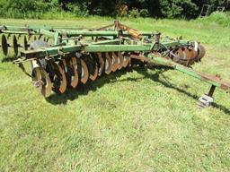 John Deere BWF 18 Ft. Tandem Disc, ( 3 Ft. Manual Fold Wings Have Been Remo