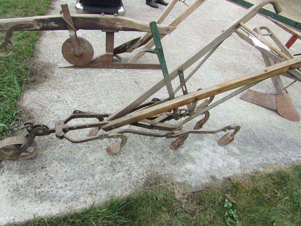 Single Horse Walking Cultivator