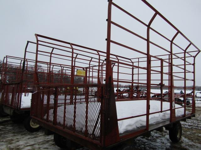 9 X 16 Steel Bale Throw Rack on MN 10 Ton Wagon, Ext. Pole