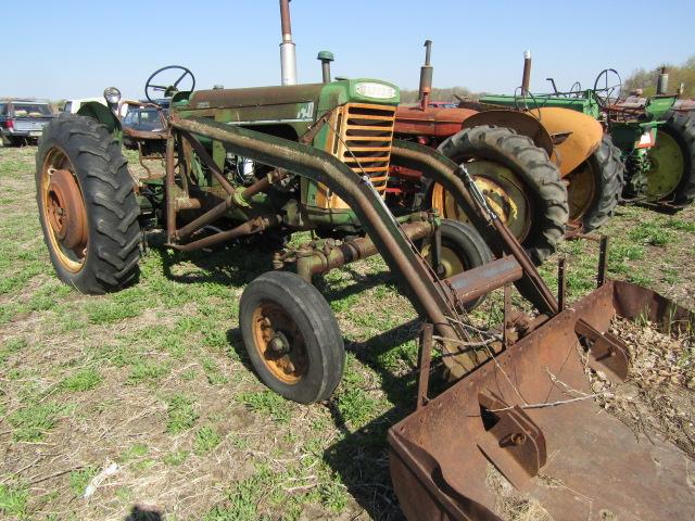 Oliver 770 Gas, Loader, Good Metal, Wheel Weights, Serial # 81866736