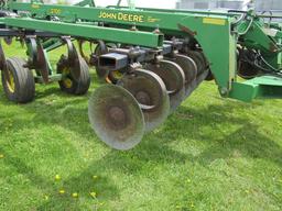 John Deere Model 2700 Soil Management Systems 9 Shank Disc Ripper, Front &
