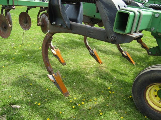 John Deere Model 2700 Soil Management Systems 9 Shank Disc Ripper, Front &