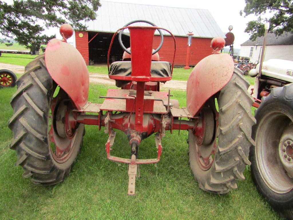 Graham Bradley Farm Tractor, Side Curtains, 12.4 X 36 Inch tires, Narrow Fr