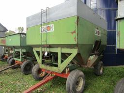 Dakon Model 280 Gravity Box on EZ Trail Model 872-W Four Wheel Wagon, Ext.