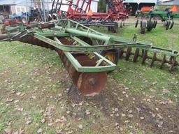 John Deere AW 15 FT. Tandem Wheel Disc with Hydraulic Cylinder