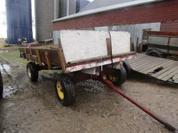 202. 7 FT. 10 Inch X 12.5 FT. Wooden Flat Rack with Hydraulic Hoist on Winp