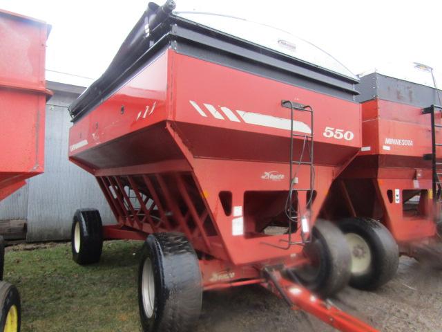 205. Demco 550 Gravity Box, Fill Window, Roll Tarp, Light Kit, on Demco HD