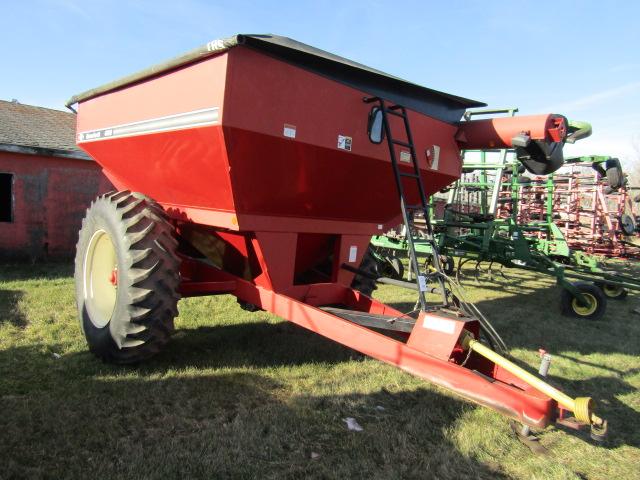 837. Unverferth Model 4500 Grain Cart, 20.8 X 38 Inch Tires, Roll Tarp, New