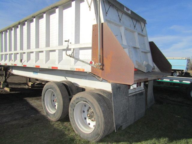 858. 1985 Ravens 30 FT. End Dump, Air Ride, aluminum Frame, Aluminum Rims,