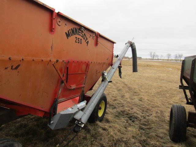 117. MN 250 Gravity Box With 12 FT. Hydraulic Drill Fill Auger on MN 10 Ton