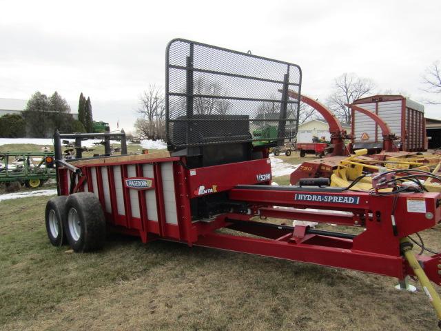 318. 2021 Hagedorn-Penta Hydra Push Tandem Axle Manure Spreader, Vertical B