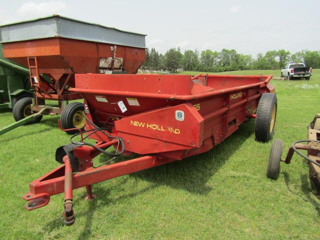 194. New Holland Model 165 Single Axle Manure Spreader, Hyd. Endgate, Poly