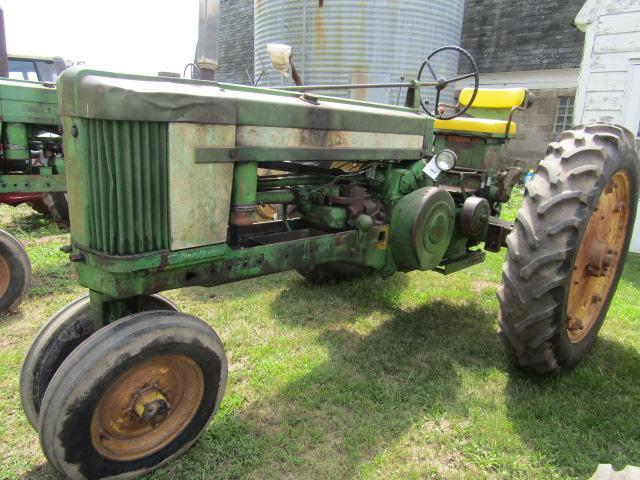 964. 1956 John Deere Model 520 Two Cylinder Tractor, Roll-O-Matic, Live Pow