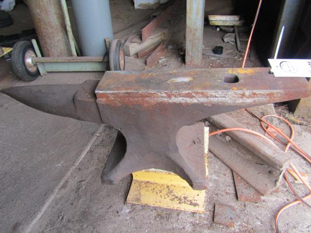 1621. Approx. 100 Pound Anvil That Has Been Resurfaced. Nice Cond.