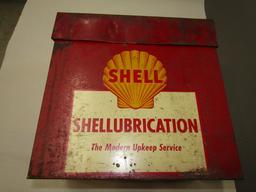 1703. Shell Lubricant Service Box with Cross Reference Auto Maker Files
