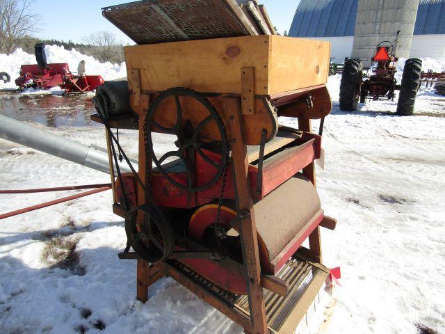 885. Bull Dog Fanning Mill with Nice Graphics and Extra Screens
