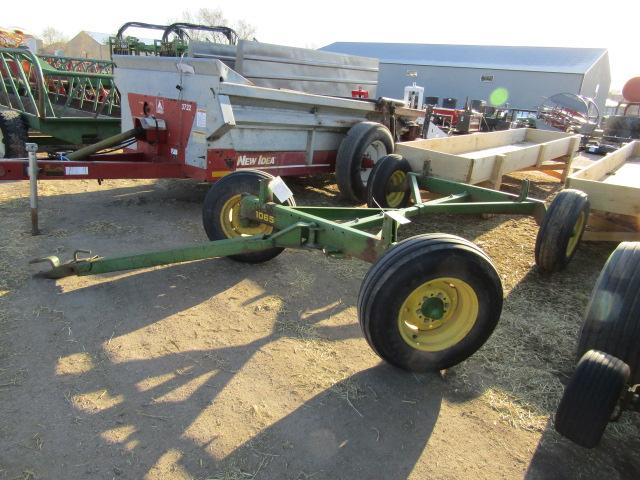 1542. 215-1198, JOHN DEERE MODEL 1065 FOUR WHEEL WAGON, EXT. POLE, TAX / SI