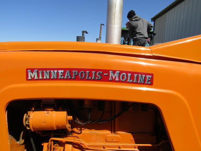 1607. 399-928, MINNEAPOLIS MOLINE 445 GAS TRACTOR, WF, 3 POINT, 13.6 X 38 T