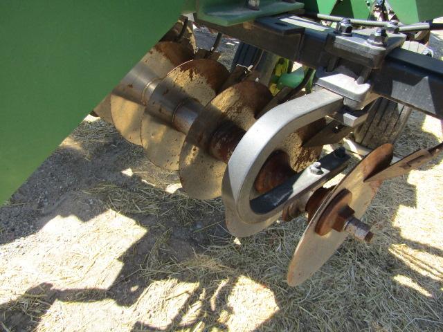 1626. 217-261, JOHN DEERE 637 18 FT. ROCK DISC, DUAL WHEELS, HARROW, LIGHT