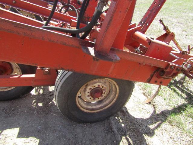 1689. 338-879. WILRICH 24 FT. FIELD CULTIVATOR, 3 BAR HARROW, WALKING TANDE